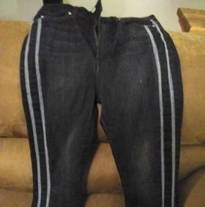 New Wmn's 4 all mankind jeans, blk Skinny sz 29 High waist ankleGwenevere